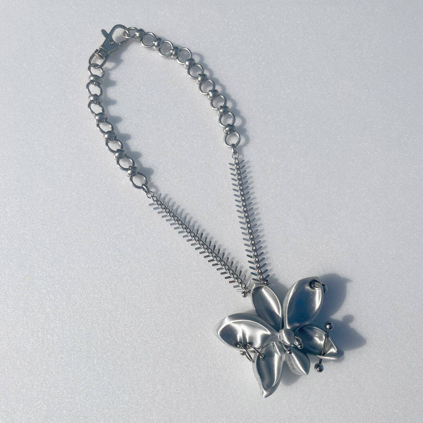 ORCHID NECKLACE