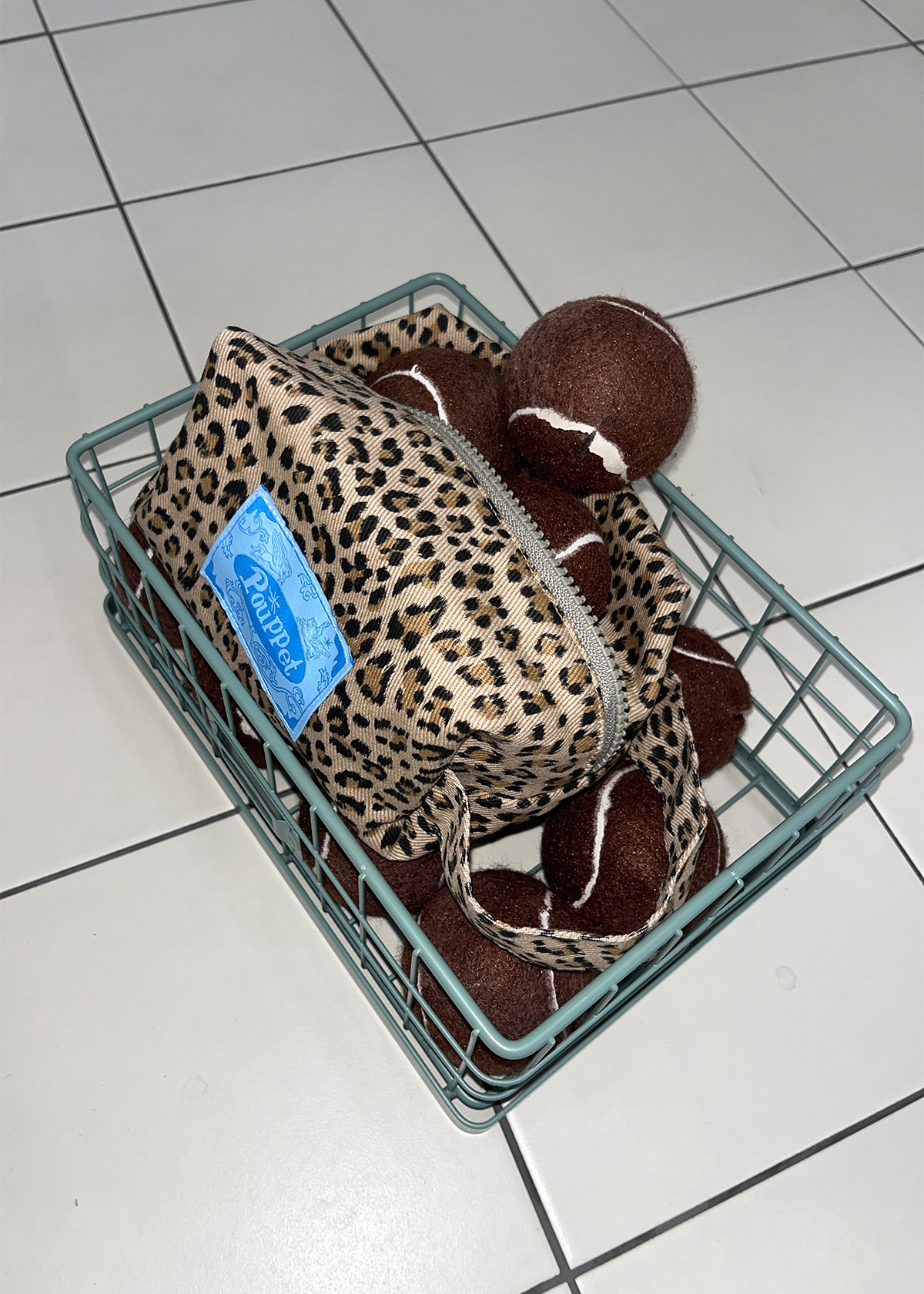 Handle Pouch - Leopard