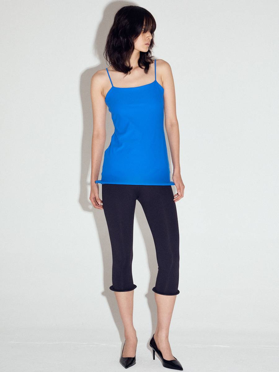 Wired hem spaghetti strap sleeveless top in Azure blue