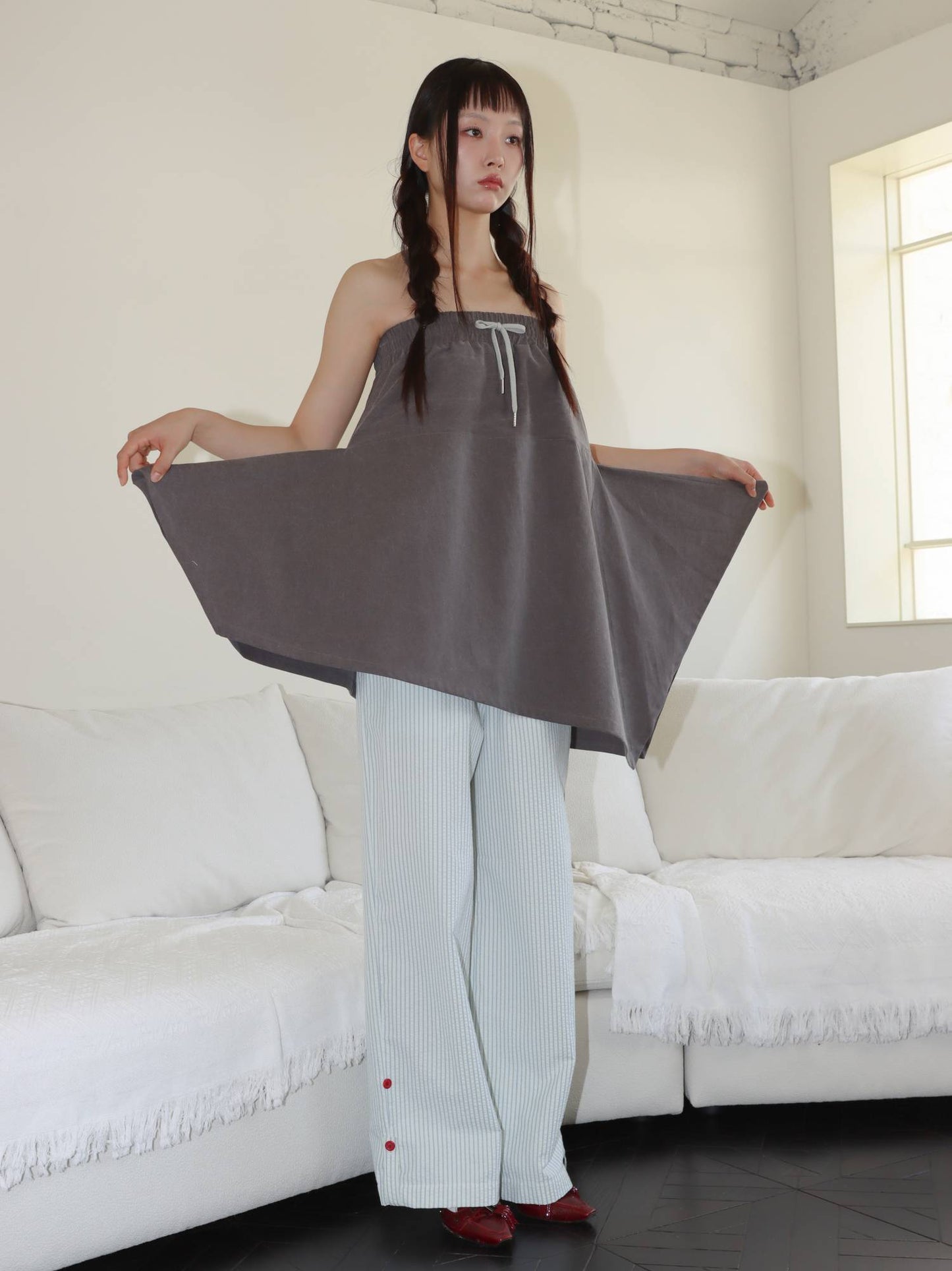 SQUARE YOKE SKIRT (DUST BROWN)