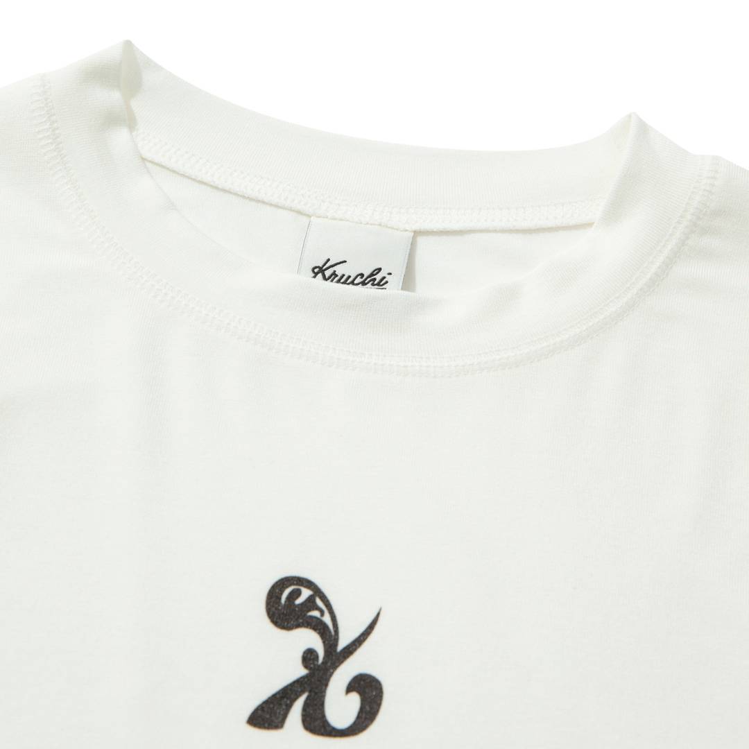 SYMBOL Crop long-sleeved T-Shirt (WHITE) - KRUCHI 크루치 - CAVA LIFE