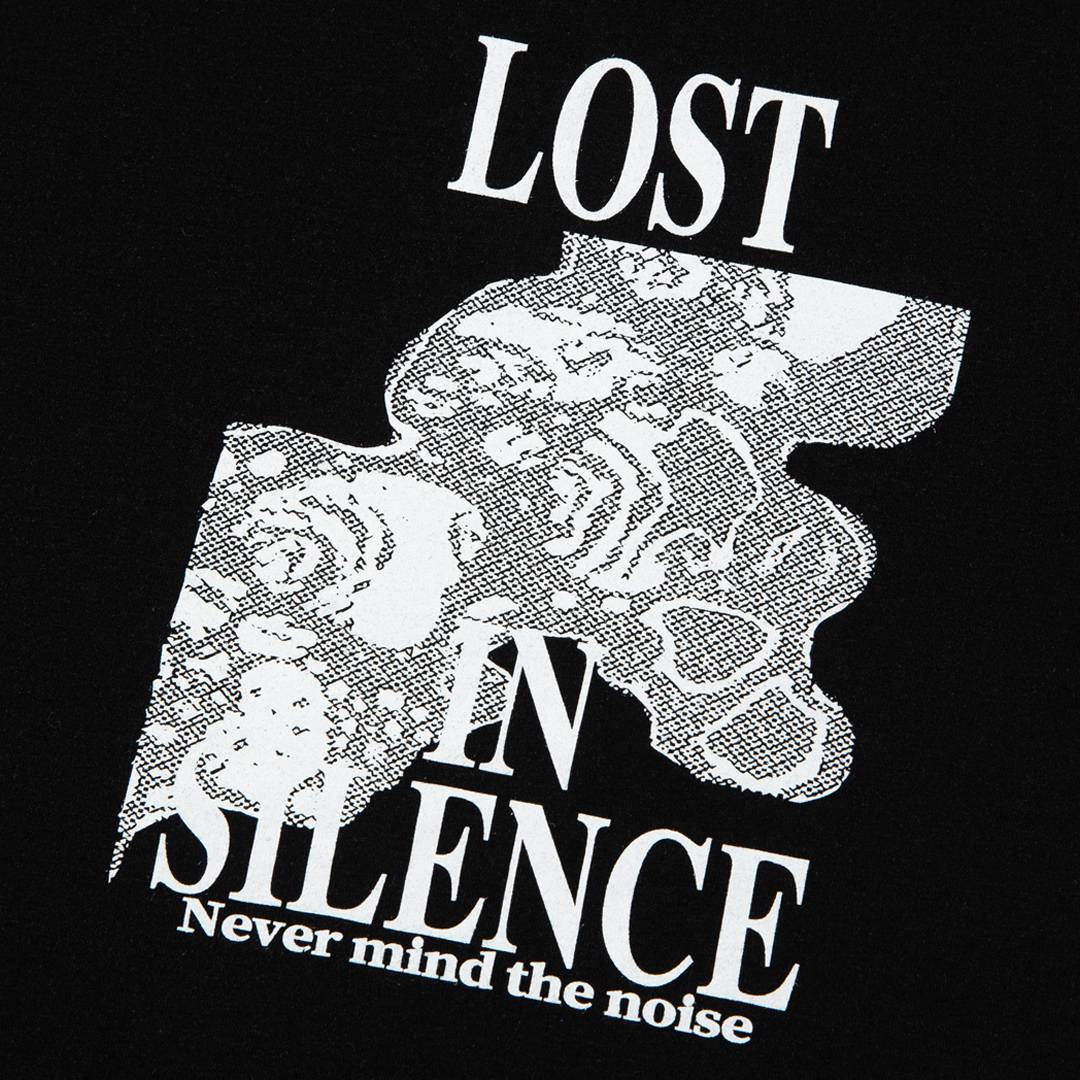 Lost in Silence long-sleeved (BLACK)