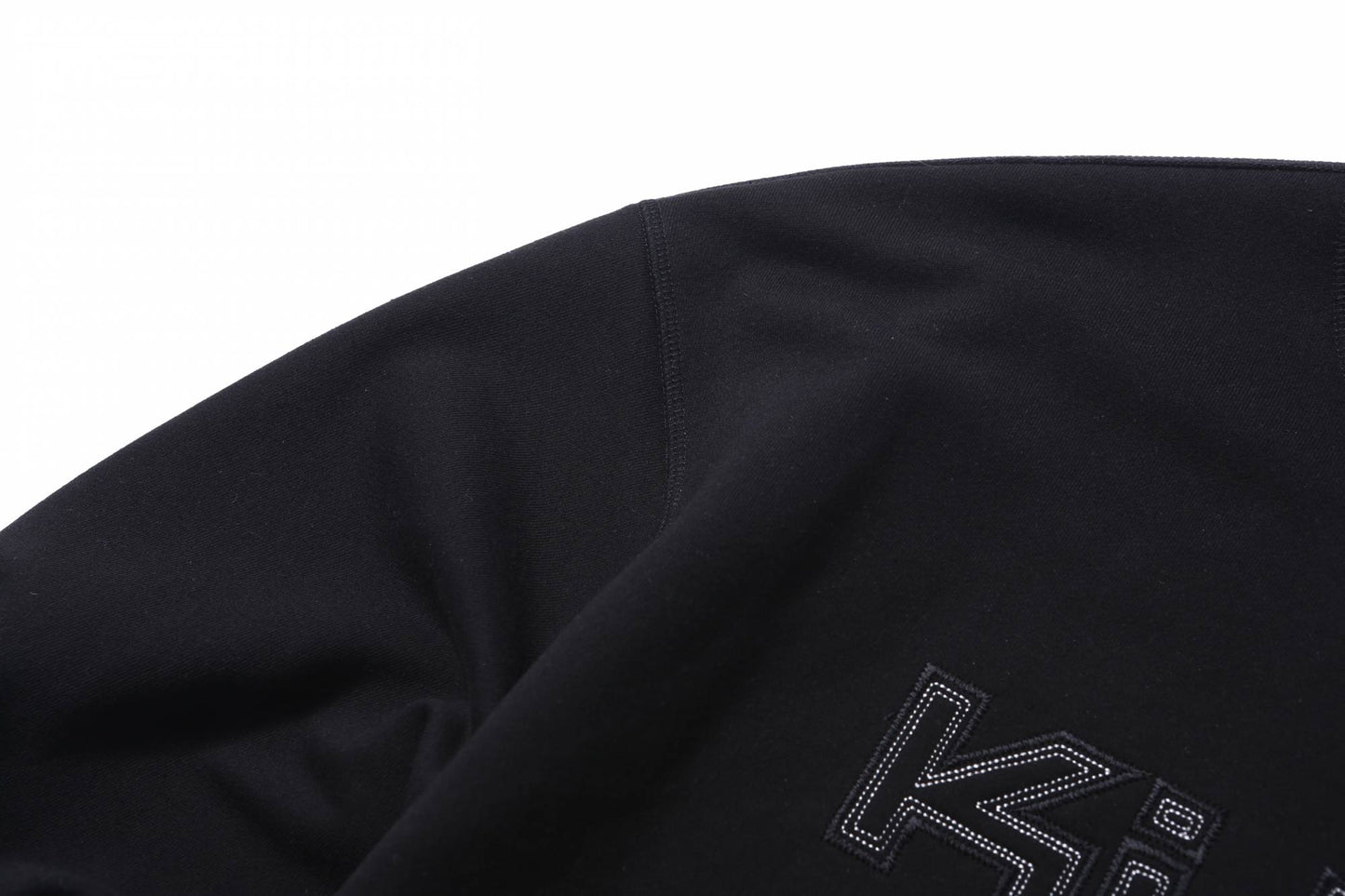 Sweatshirt 001 KUEDO Foundation Series (Black) - KÜDO - CAVA LIFE