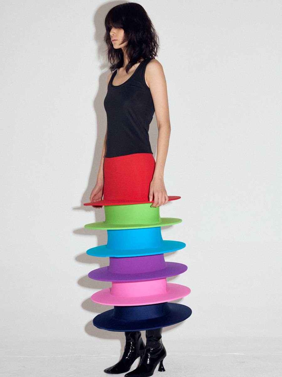 Discs dress in Rainbow