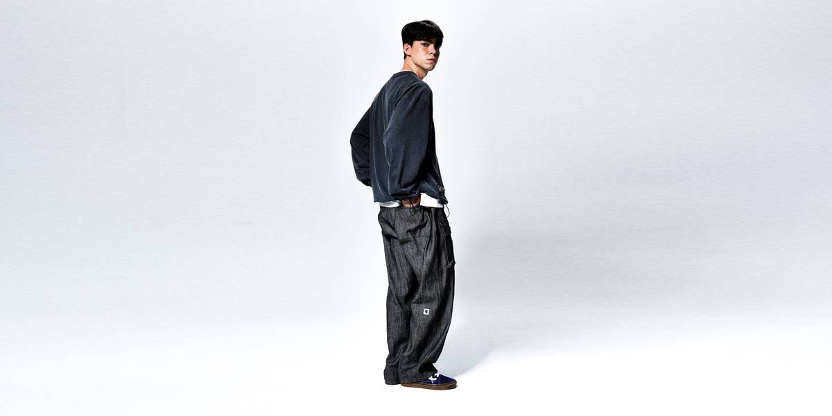 NUMBER EIGHT WIDE CARGO PANTS (BLACK)