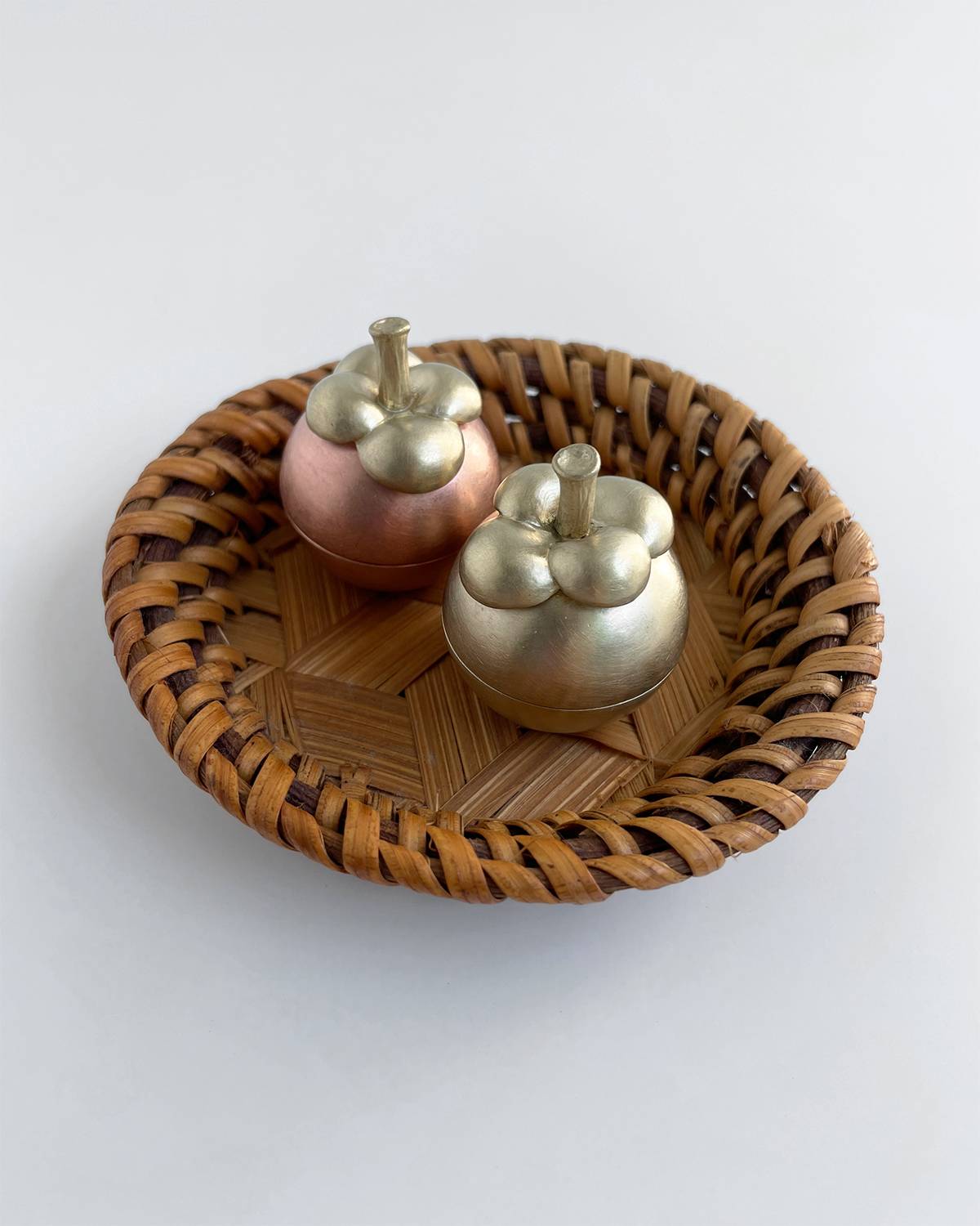 mangosteen incense holder