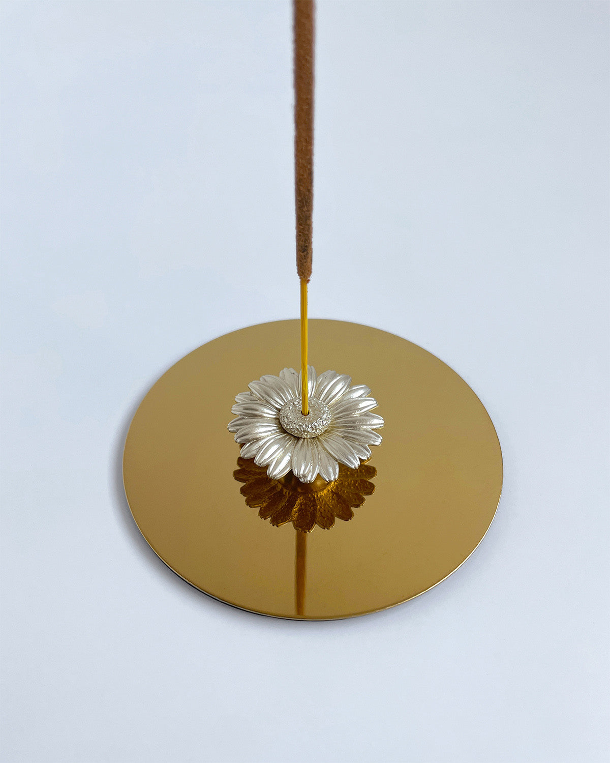 daisy incense holder - Next Green Door - CAVA LIFE