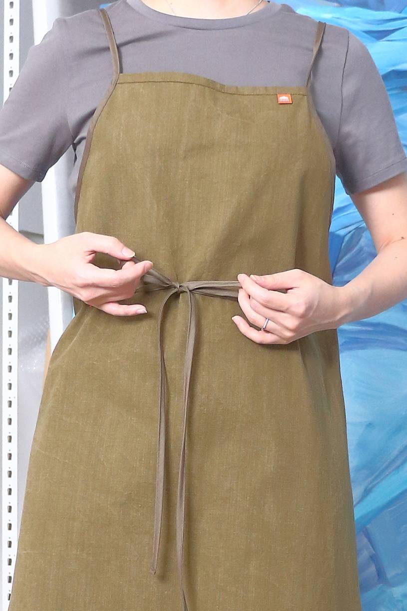 Wraparound Apron H in Tan