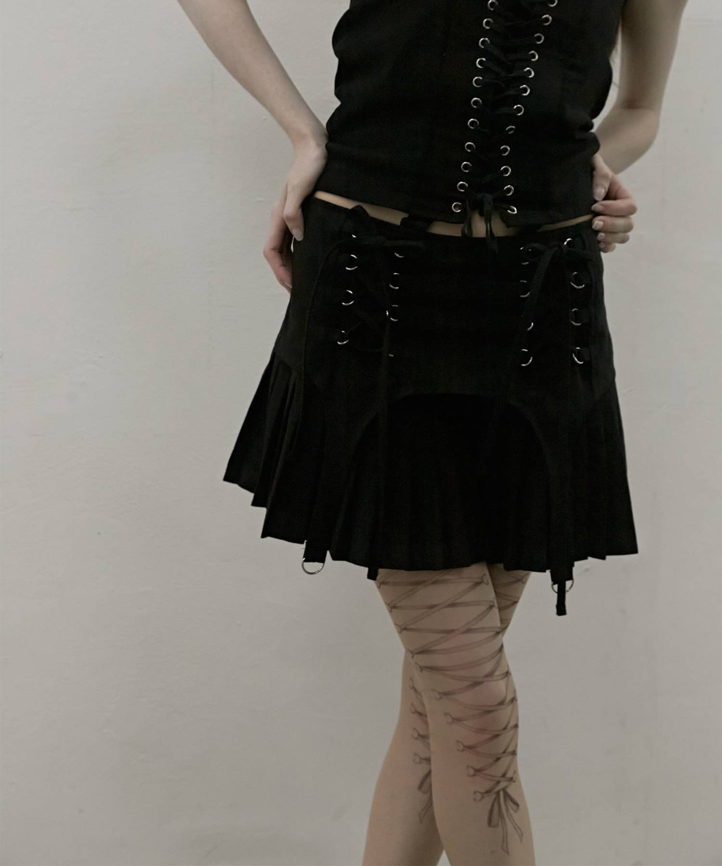 Corset Pleated Low Skirt BLACK