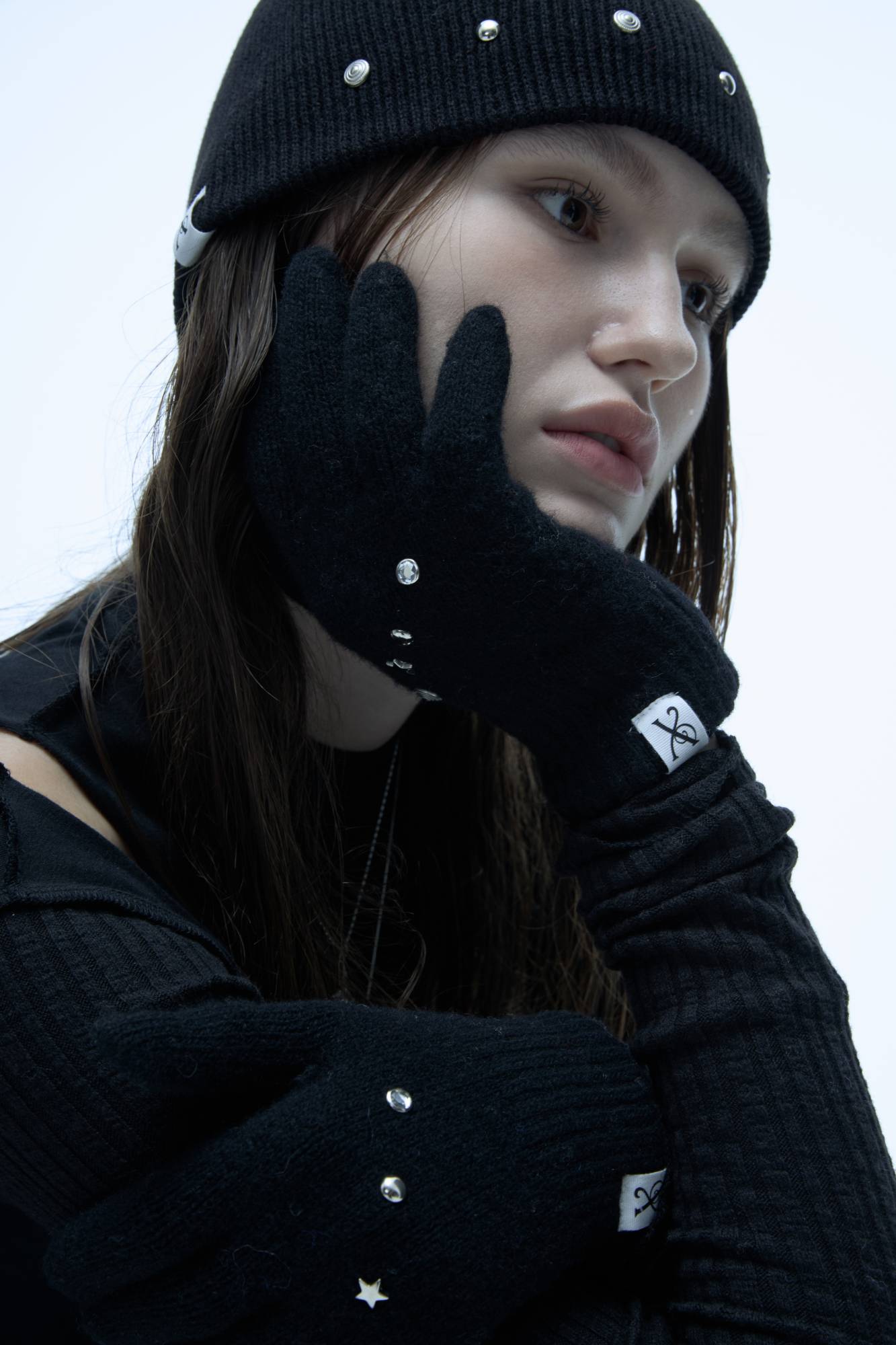 EDDY STUD GLOVES_BLACK