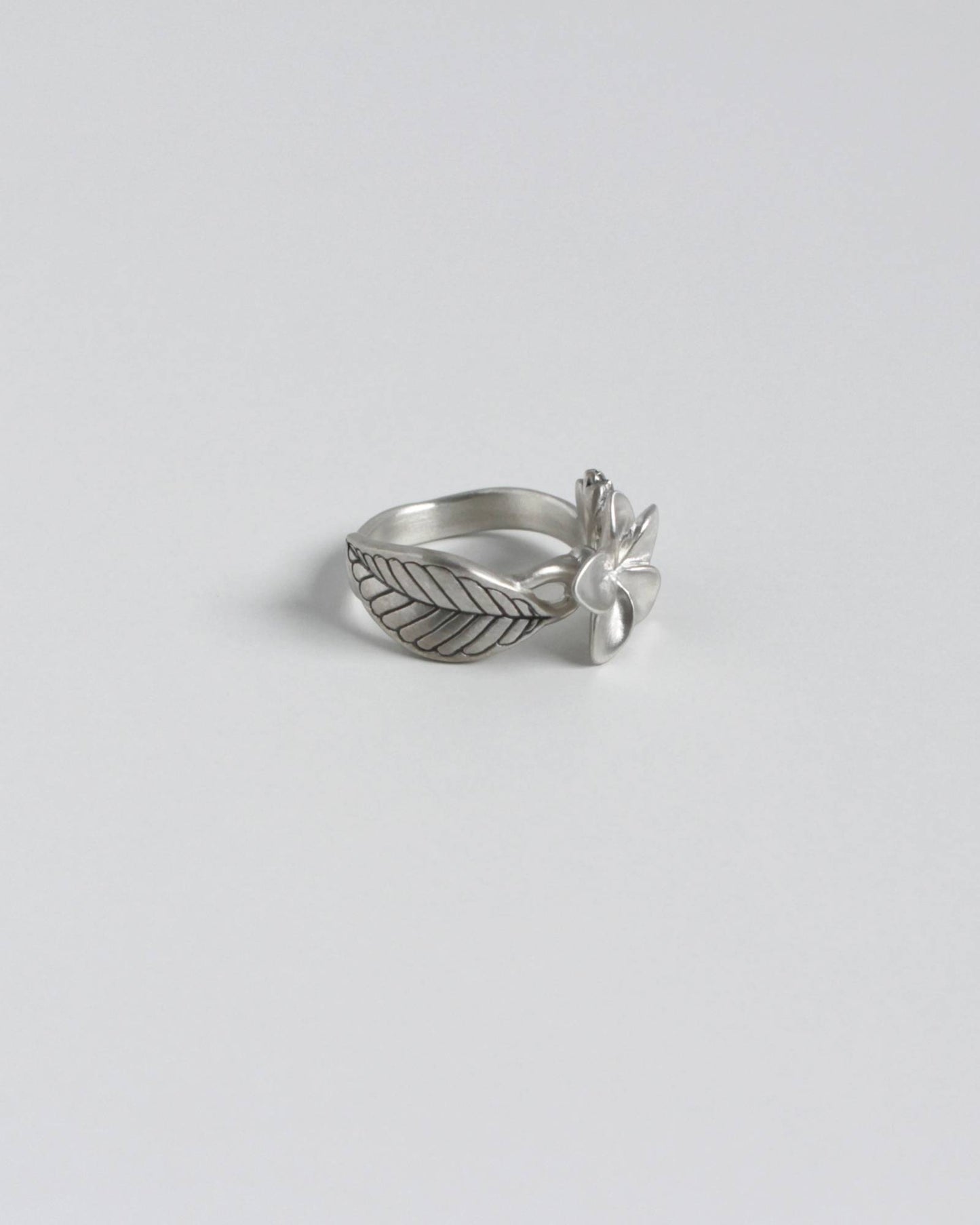 plumeria ring