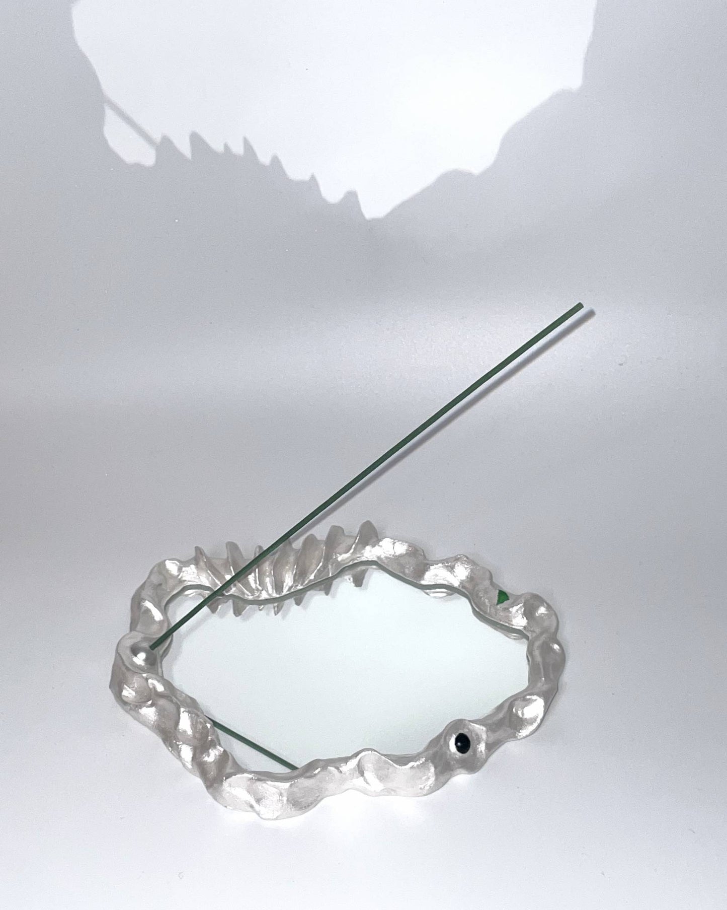 MIRROR HOLDER 04