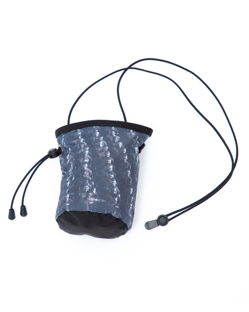 REGULARITIES CHALK BAG (BLACK) - IRREGULAR STUDIO 이레귤러 - CAVA LIFE