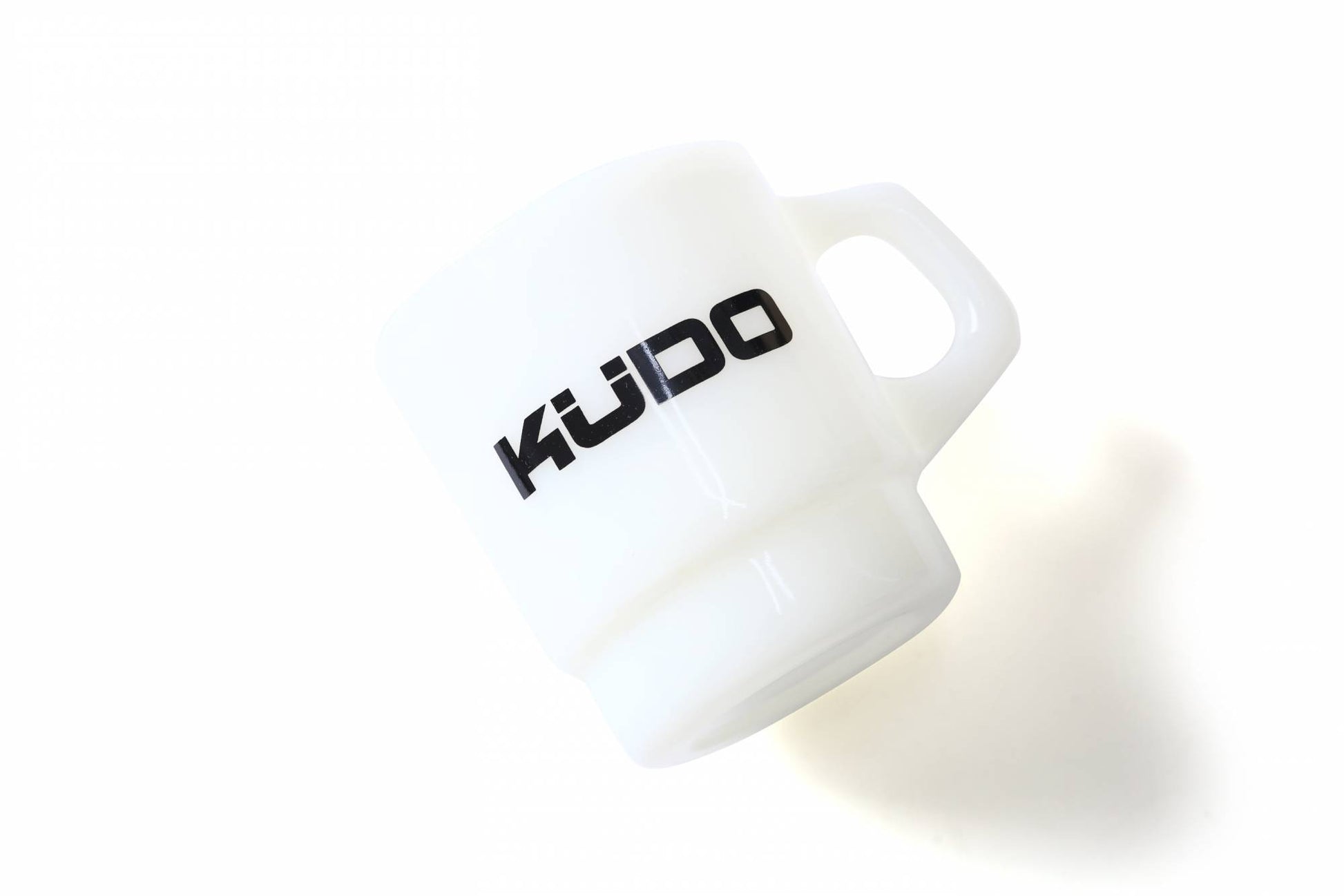 Milk Glass 001 KUEDO Foundation Series (White) - KÜDO - CAVA LIFE