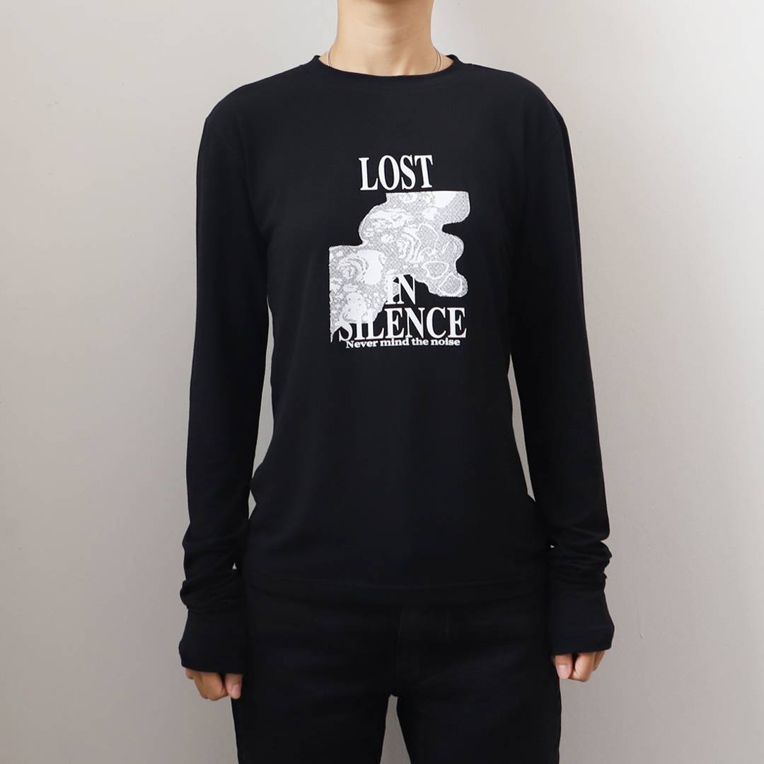 Lost in Silence long-sleeved (BLACK)