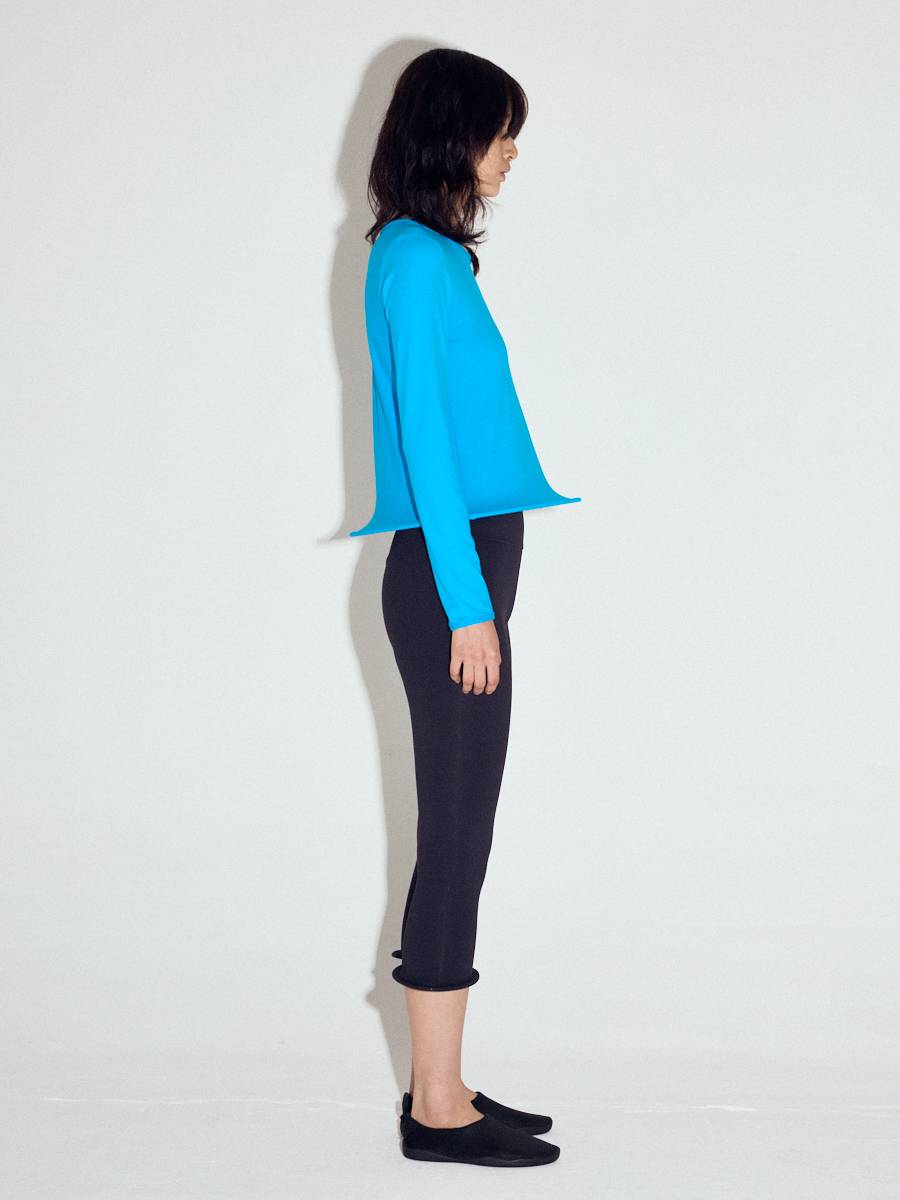 Wired hem basic top in Turquoise