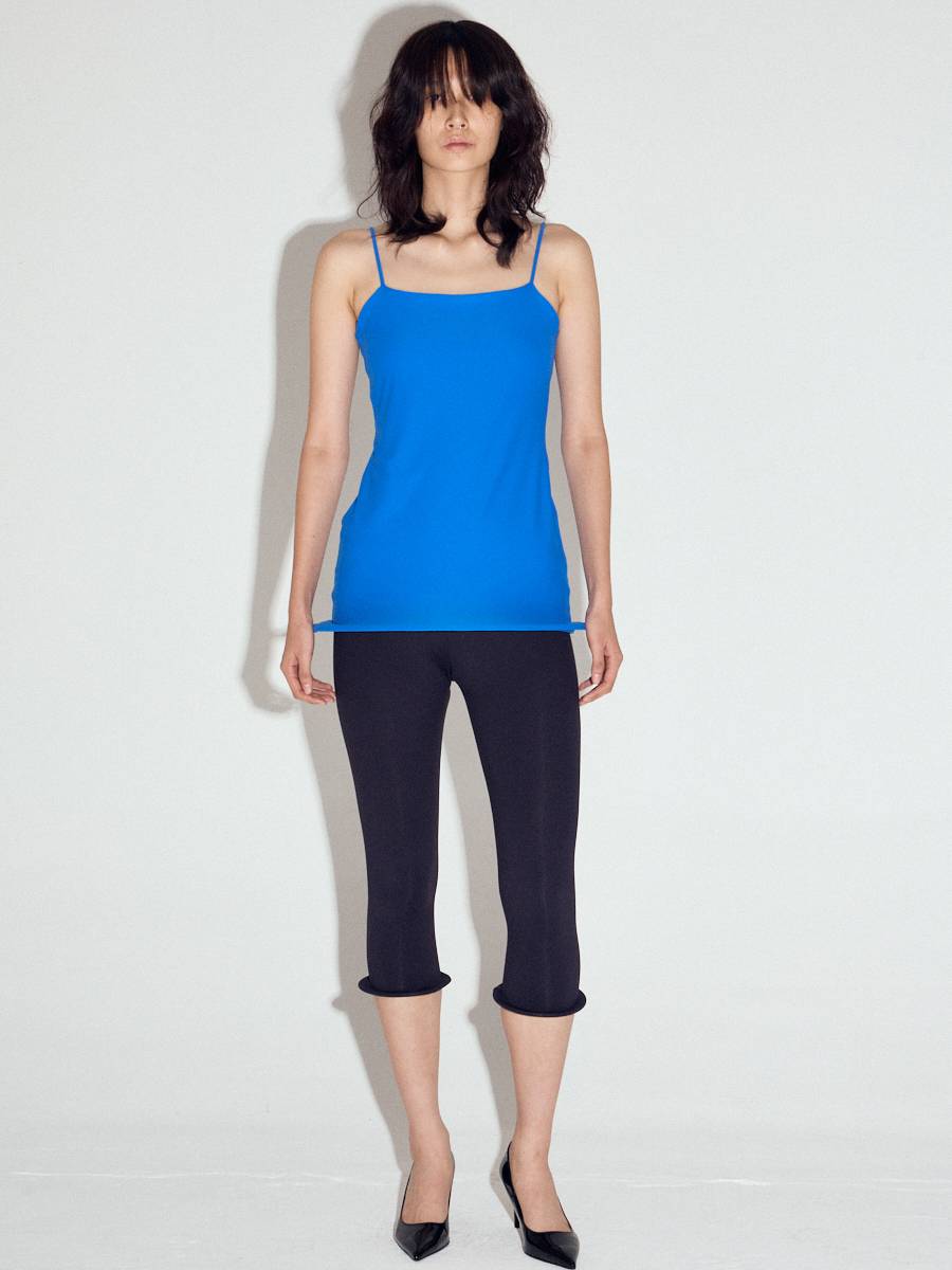 Wired hem spaghetti strap sleeveless top in Azure blue