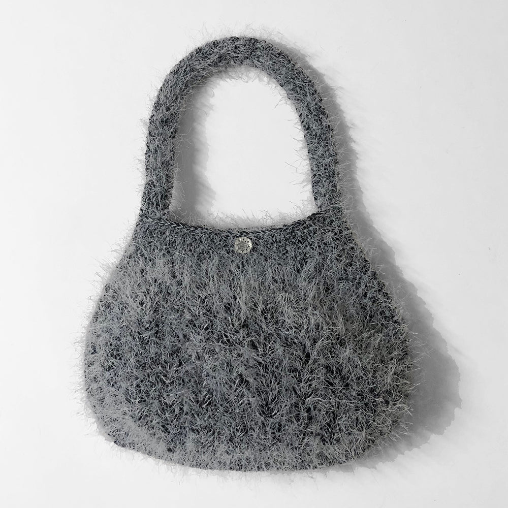 Very Furry Shoulder Bag / 베리퍼리숄더백 - Black