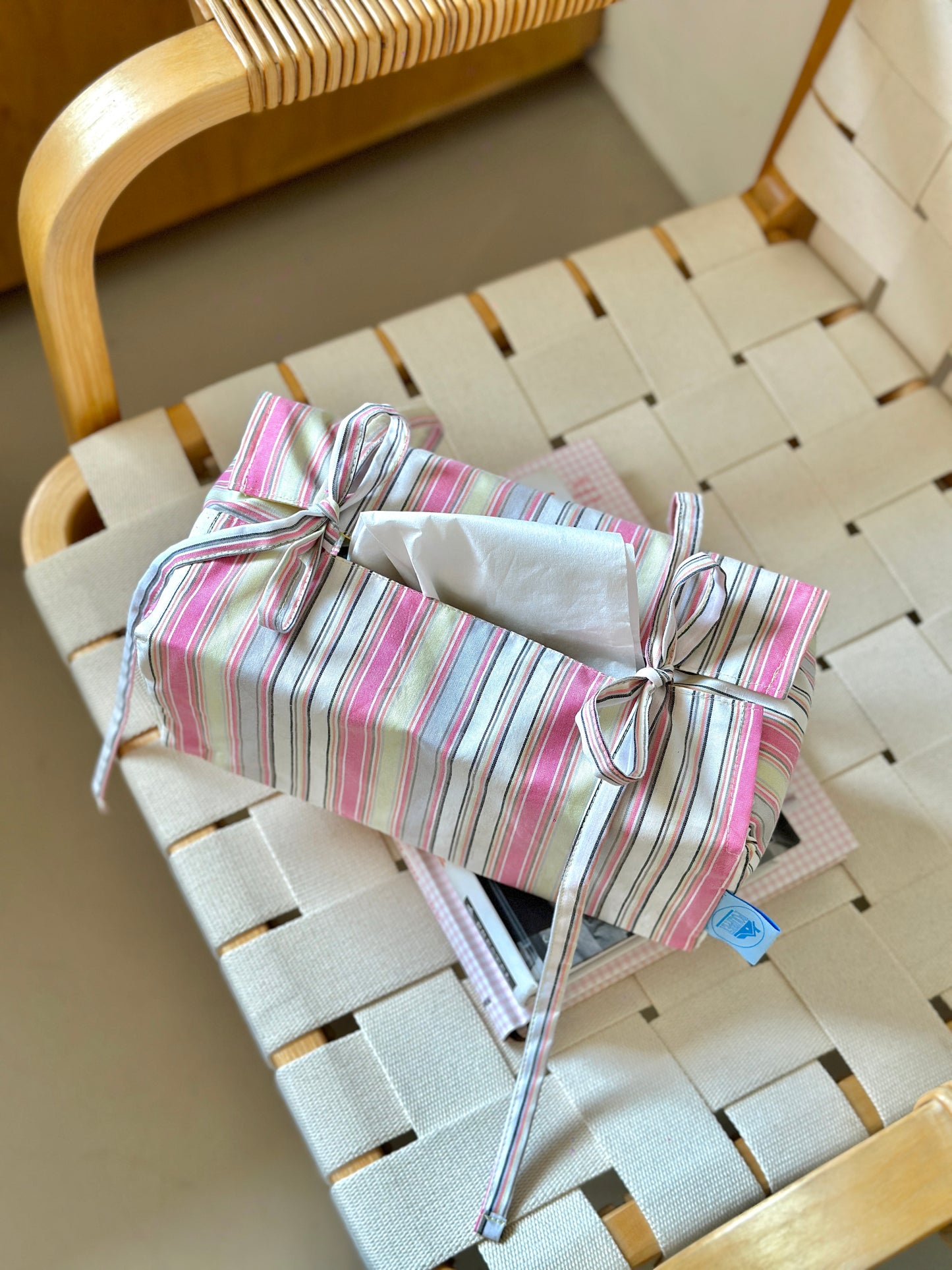 Tied Ribbon Tissue Case - Stripe