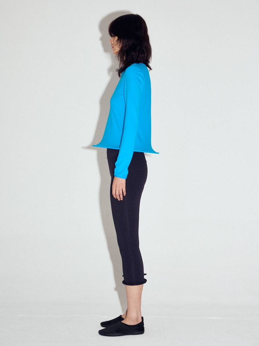 Wired hem basic top in Turquoise