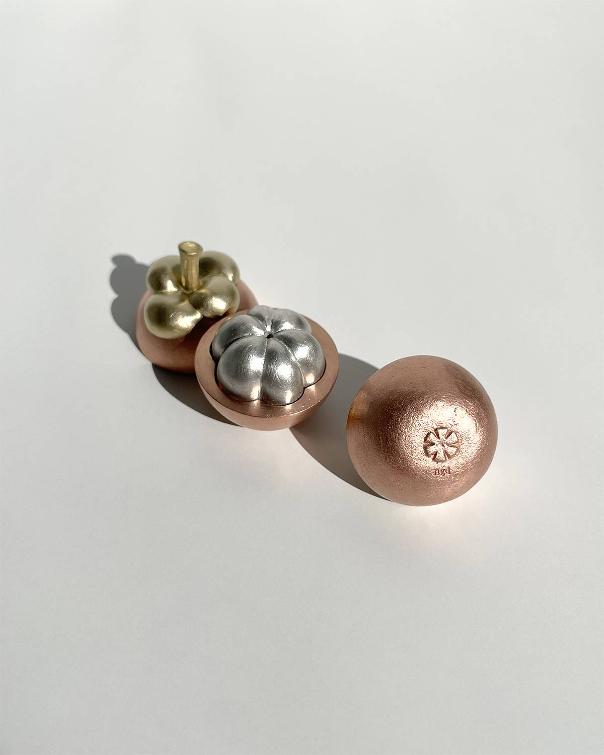 mangosteen incense holder