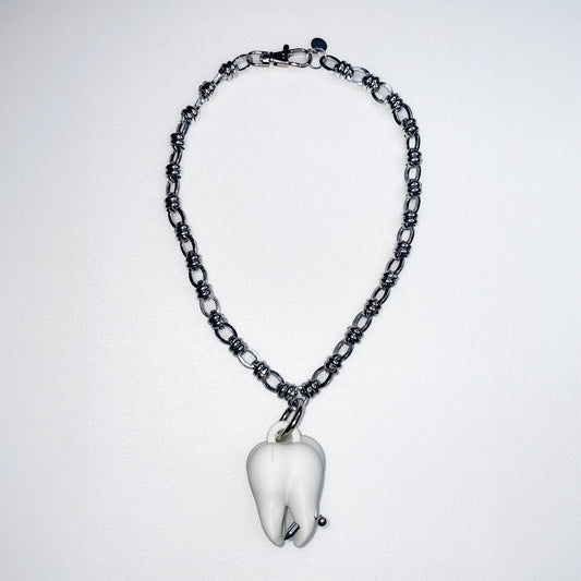 WISDOME TOOTH NECKLACE