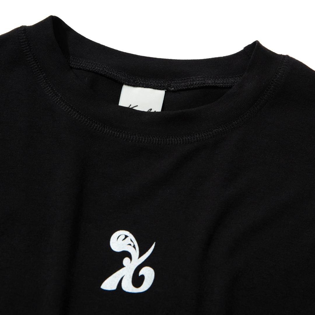 SYMBOL Crop long-sleeved T-Shirt (BLACK) - KRUCHI 크루치 - CAVA LIFE