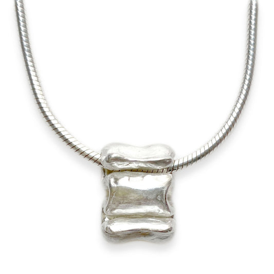 curved necklace 2 - MIDLIG 미드리그 - CAVA LIFE
